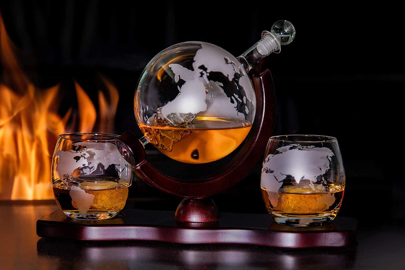 Sklenice na whisky +gravírováná karafa s lodi globus