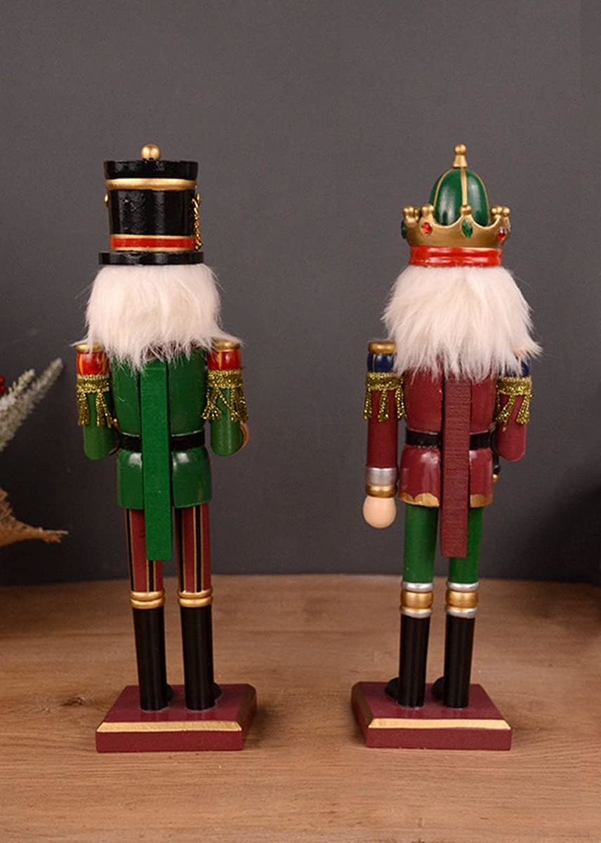 Louskáček dřevěná vánoční figurka krále s mečem
