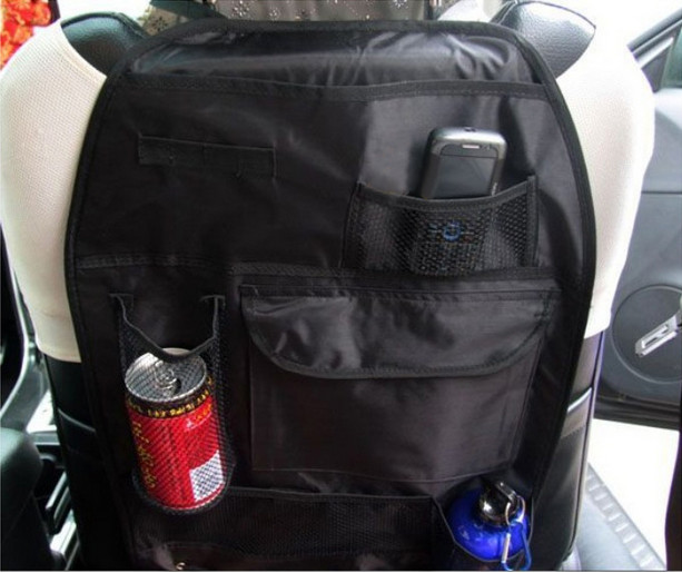 Praktický organizér kapsář do auta chrání opěradlo