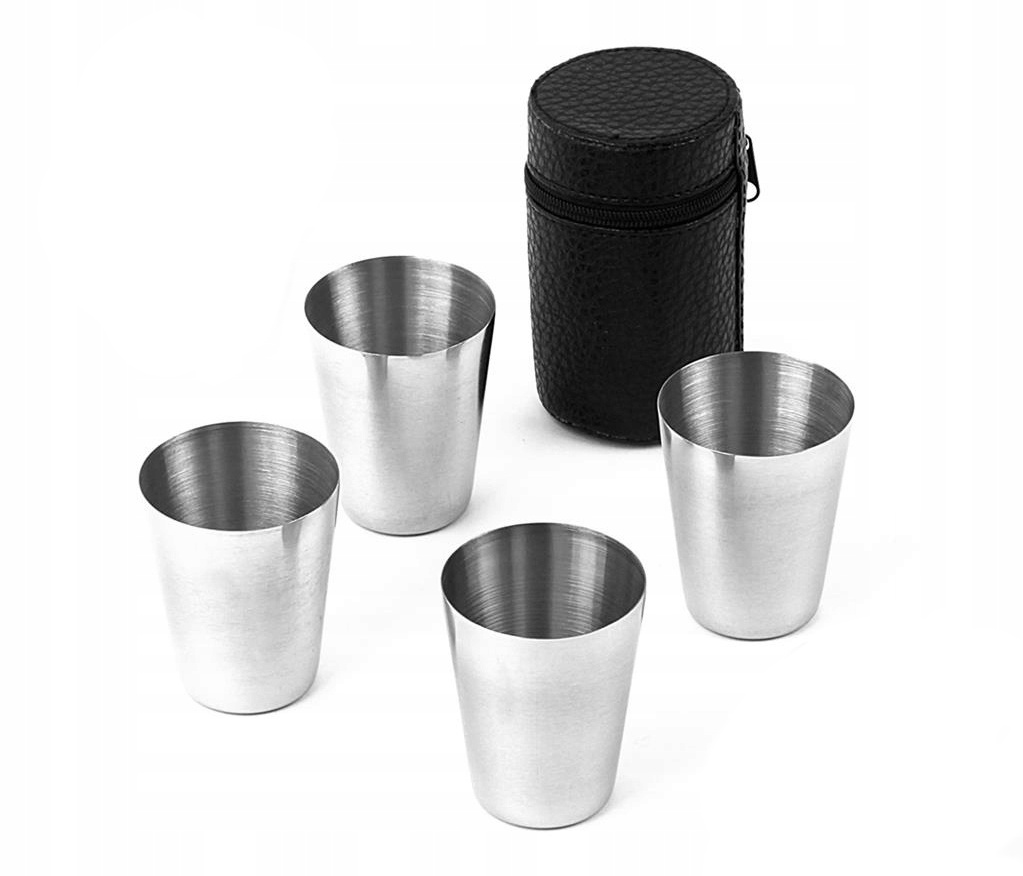 4 ks kovových panáků v koženkovém pouzdře 