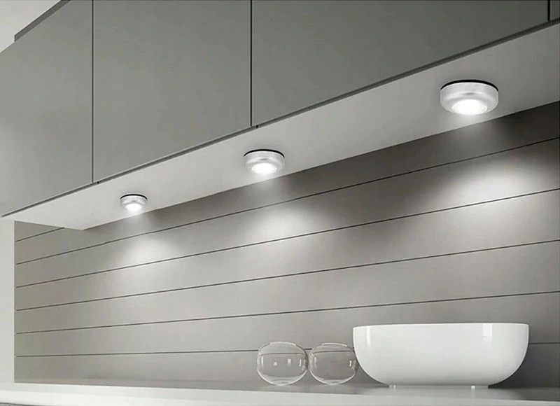 Bodová samolepící svítilna 3 led lampa lampička