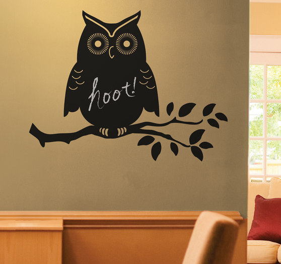 Samolepící kreslicí tabule na zed a 3 křídy zdarma