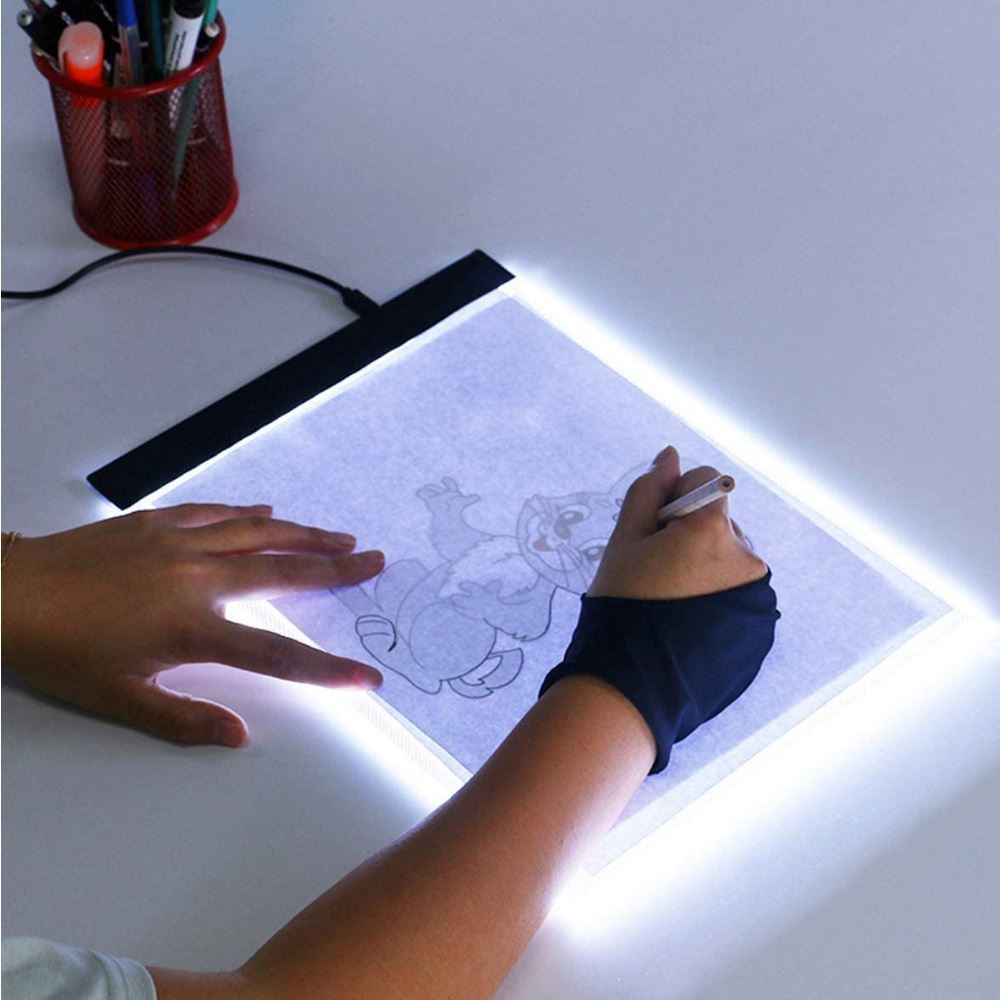 Svítící LED deska pro snadnější obkreslování přenosná